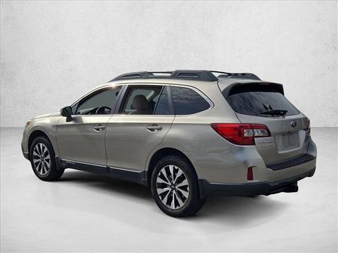 Used 2015 Subaru Outback 2.5i Limited AWD/4WD image 7