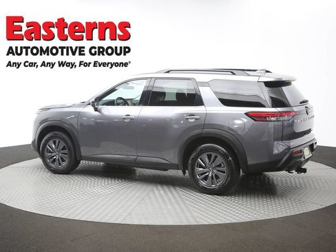 Used 2022 Nissan Pathfinder SV AWD/4WD image 65