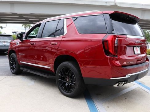 New 2025 GMC Yukon Denali image 4
