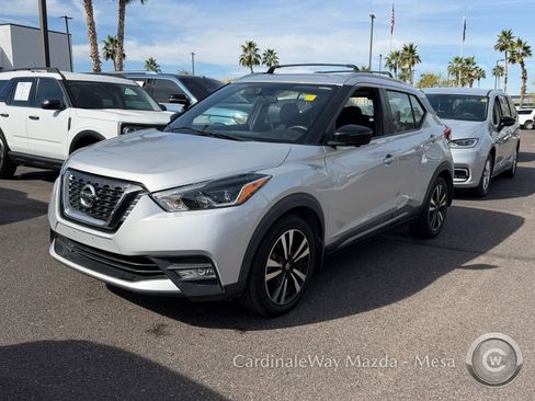 Used 2018 Nissan Kicks SR w/ Exterior Package image 5
