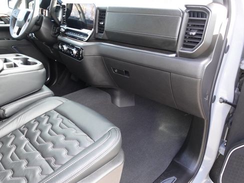 Used 2024 GMC Sierra 1500 Elevation AWD/4WD image 35