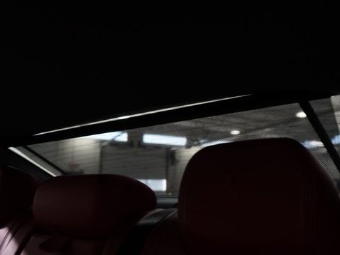 Used 2022 Maserati Ghibli Trofeo image 32