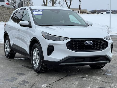 Certified 2024 Ford Escape Active w/ Tech Pack #2 image 37