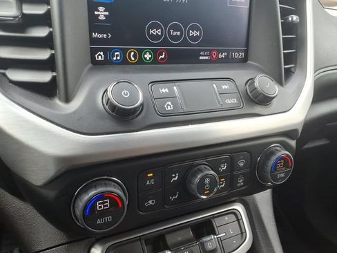 Used 2022 GMC Acadia SLE w/ Driver Convenience Package FWD image 15