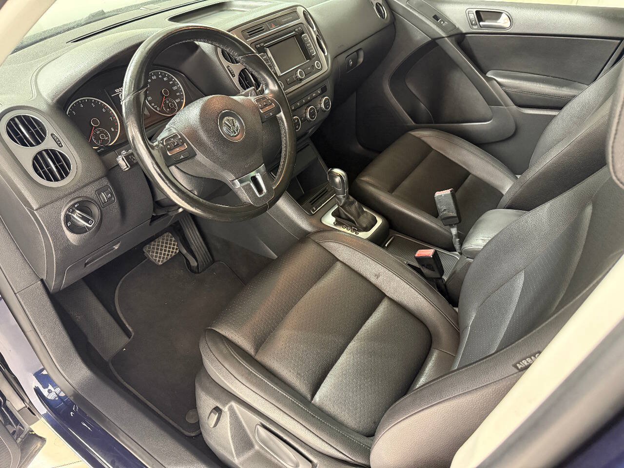 Used 2013 Volkswagen Tiguan SE FWD image 47