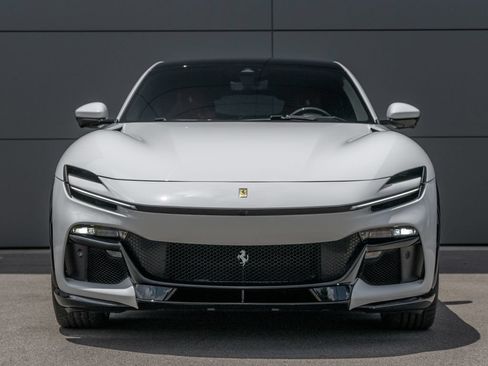 Certified 2025 Ferrari Purosangue AWD/4WD image 3