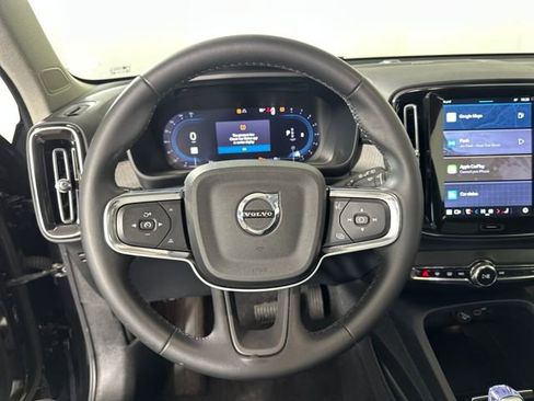 Used 2024 Volvo XC40 B5 Ultimate w/ Climate Package image 14