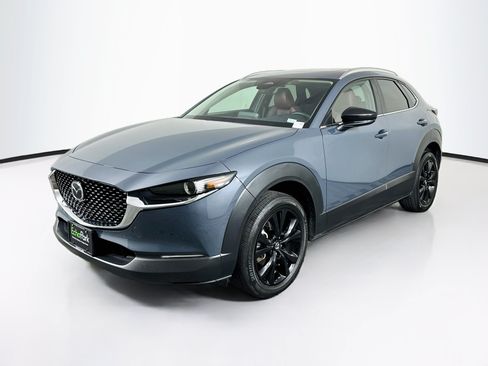 Used 2025 MAZDA CX-30 AWD 2.5 S w/ Preferred Package image 3