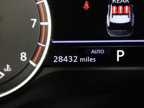 Certified 2025 Nissan Rogue SV AWD/4WD image 30