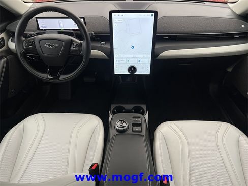 Certified 2023 Ford Mustang Mach-E Premium image 5