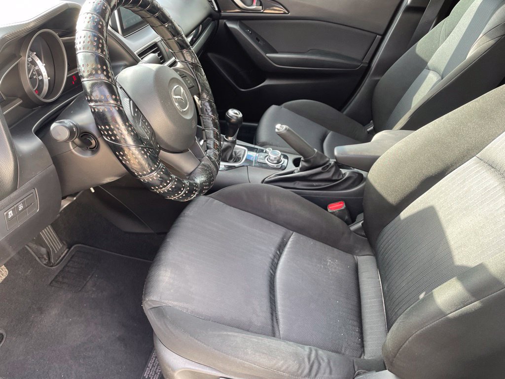 Used 2015 MAZDA MAZDA3 i Sport FWD image 22