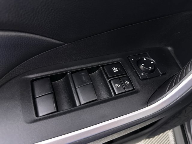 Used 2024 Toyota RAV4 LE AWD/4WD image 24