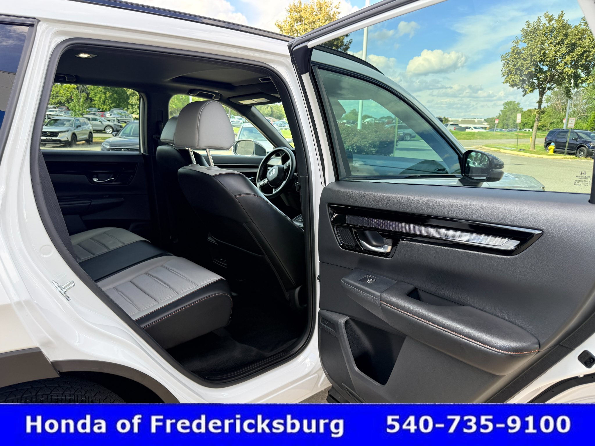 Certified 2026 Honda CR-V Sport Touring image 13