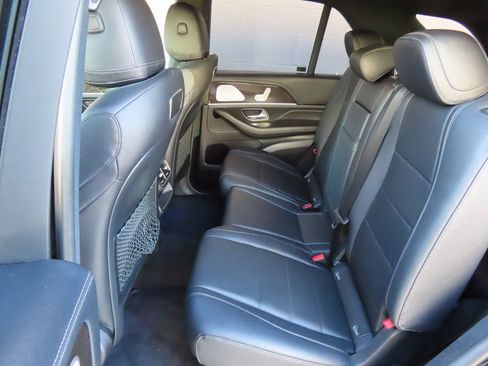 Used 2020 Mercedes-Benz GLE 350 4MATIC image 30