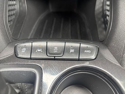 Used 2025 Chevrolet TrailBlazer LT image 30