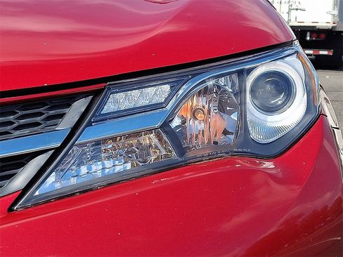 Used 2013 Toyota RAV4 Limited image 10