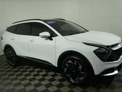 Used 2025 Kia Sportage SX
