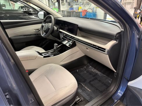 Used 2025 Hyundai Tucson SEL AWD/4WD image 27