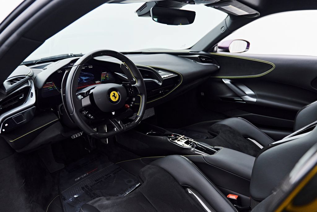 Used 2023 Ferrari SF90 Stradale AWD/4WD image 2