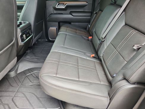 Used 2024 Chevrolet Silverado 1500 High Country w/ High Country Premium Package AWD/4WD image 26