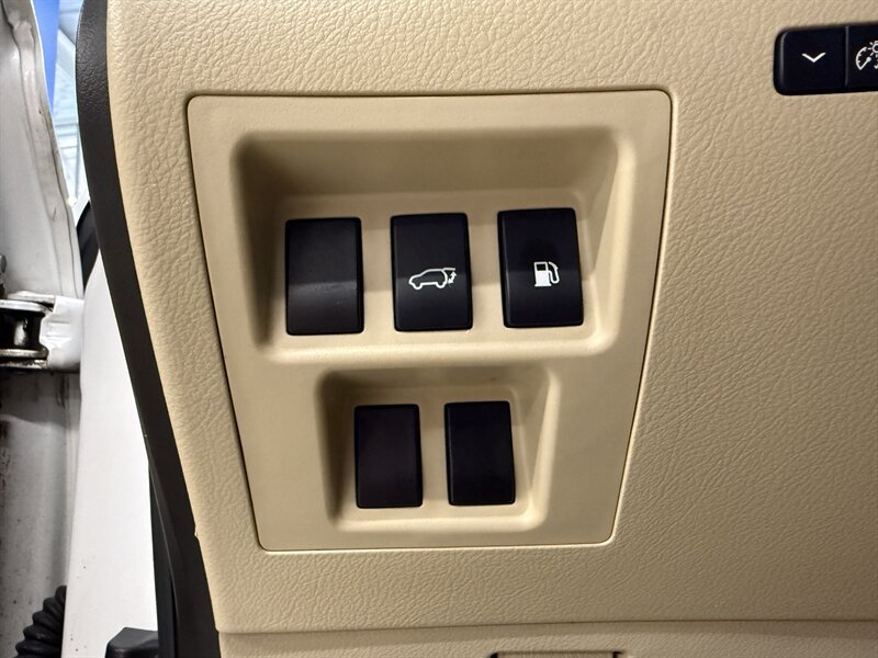 Used 2010 Lexus RX 350 2WD w/ Premium Pkg image 26