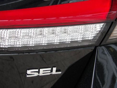 New 2025 Mitsubishi Outlander Sport SEL image 9