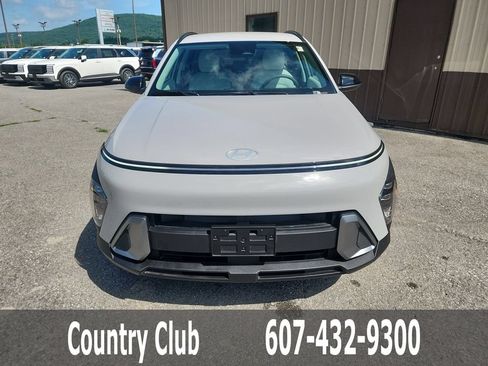 New 2026 Hyundai Kona SEL Sport AWD/4WD image 3