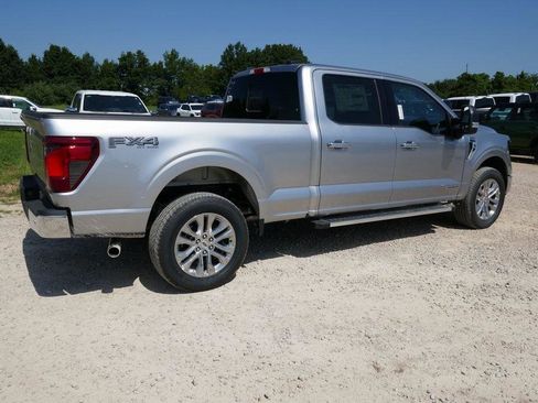 New 2025 Ford F150 XLT w/ Equipment Group 302A MID image 5