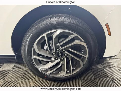 New 2026 Lincoln Navigator Reserve AWD/4WD image 15
