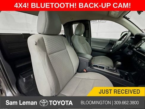 Used 2020 Toyota Tacoma SR image 25
