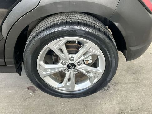 Used 2023 Hyundai Kona SEL w/ Cargo Package FWD image 11