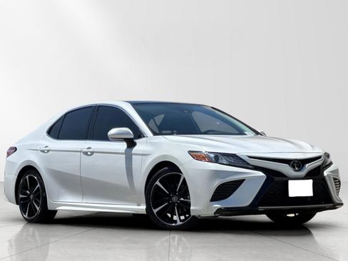 Used 2019 Toyota Camry XSE w/ Carpet Mat Package FWD image 1