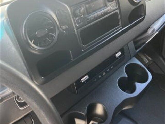 Used 2019 Mercedes-Benz Sprinter 144 image 9