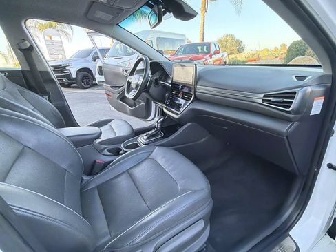 Used 2020 Hyundai Ioniq Limited FWD image 17