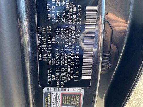 Used 2022 Kia Sorento EX image 36