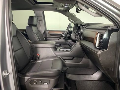 Used 2024 GMC Sierra 2500 Denali w/ Denali Reserve Package AWD/4WD image 22