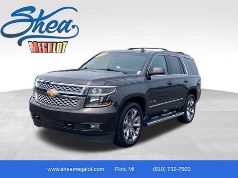 Used 2018 Chevrolet Tahoe LT w/ LT Signature Package AWD/4WD image 1