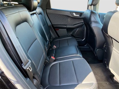 Used 2020 Ford Escape SEL image 27