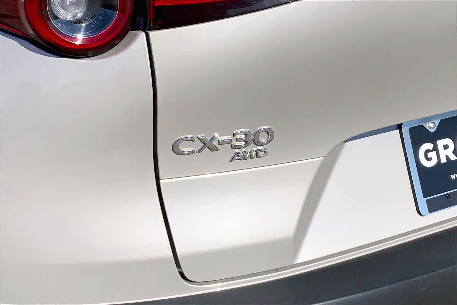 Used 2024 MAZDA CX-30 AWD 2.5 S w/ Select Sport Pkg image 9