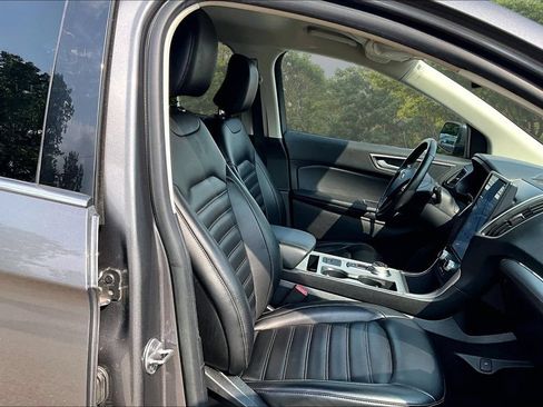 Used 2022 Ford Edge SEL AWD/4WD image 7