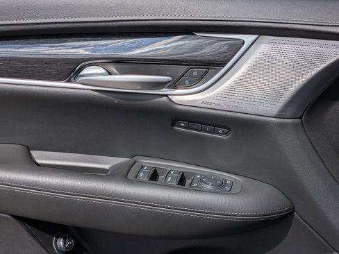 Certified 2023 Cadillac XT5 Premium Luxury image 23