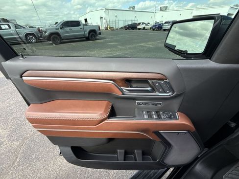 Certified 2024 GMC Sierra 1500 Denali Ultimate image 29