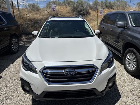 Used 2019 Subaru Outback 2.5i Limited AWD/4WD image 4
