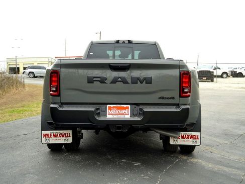 Used 2026 RAM 3500 Tradesman AWD/4WD image 6