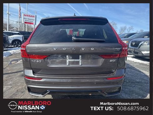 Used 2025 Volvo XC60 B5 Plus w/ Climate Package image 6