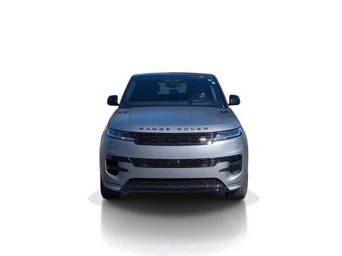 Used 2025 Land Rover Range Rover Sport Dynamic SE image 3