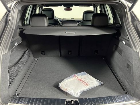 Certified 2026 Porsche Cayenne image 13