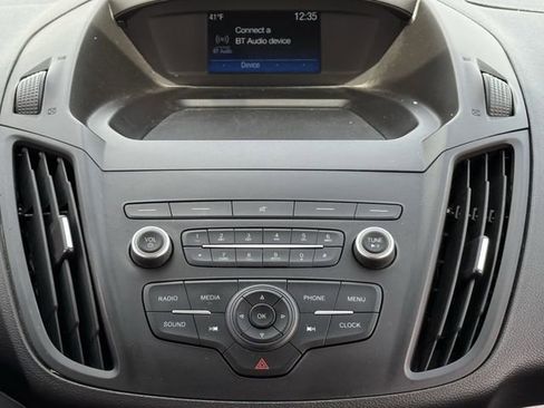 Used 2019 Ford Escape S image 16