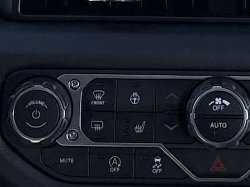 New 2025 Jeep Wrangler Rubicon w/ Convenience Group image 33