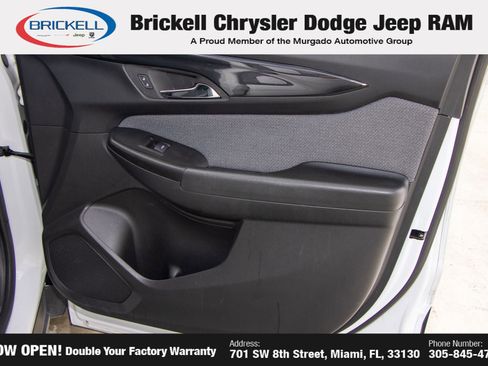 Used 2024 Chevrolet TrailBlazer LT FWD image 12